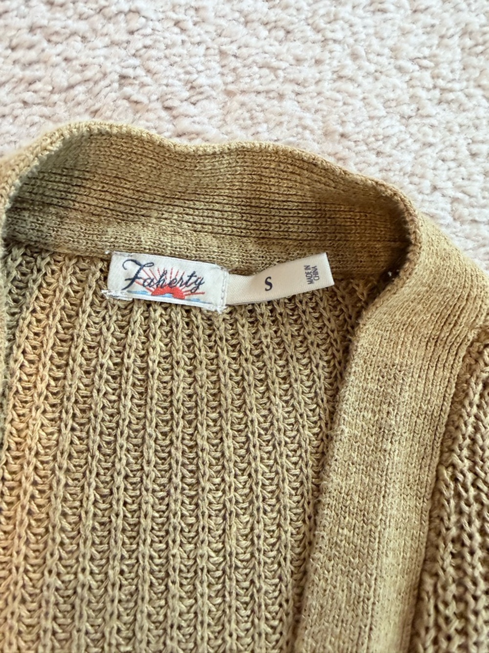 Faherty Miramar relaxed cardigan - Picture 2 of 8